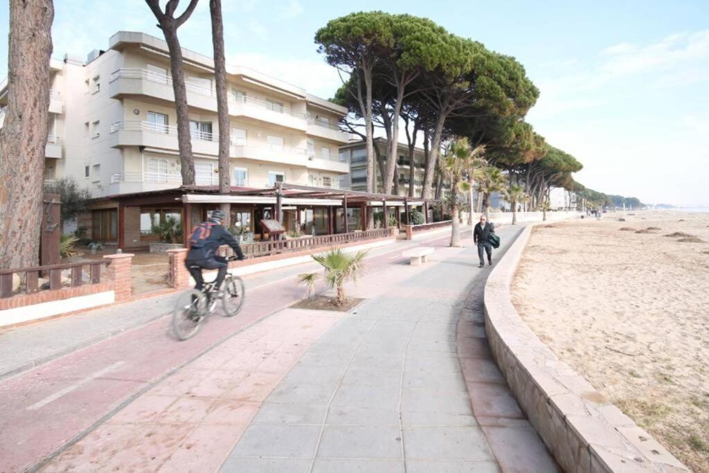 Apartamento Con Vistas Al Mar En Cambrils Exterior foto